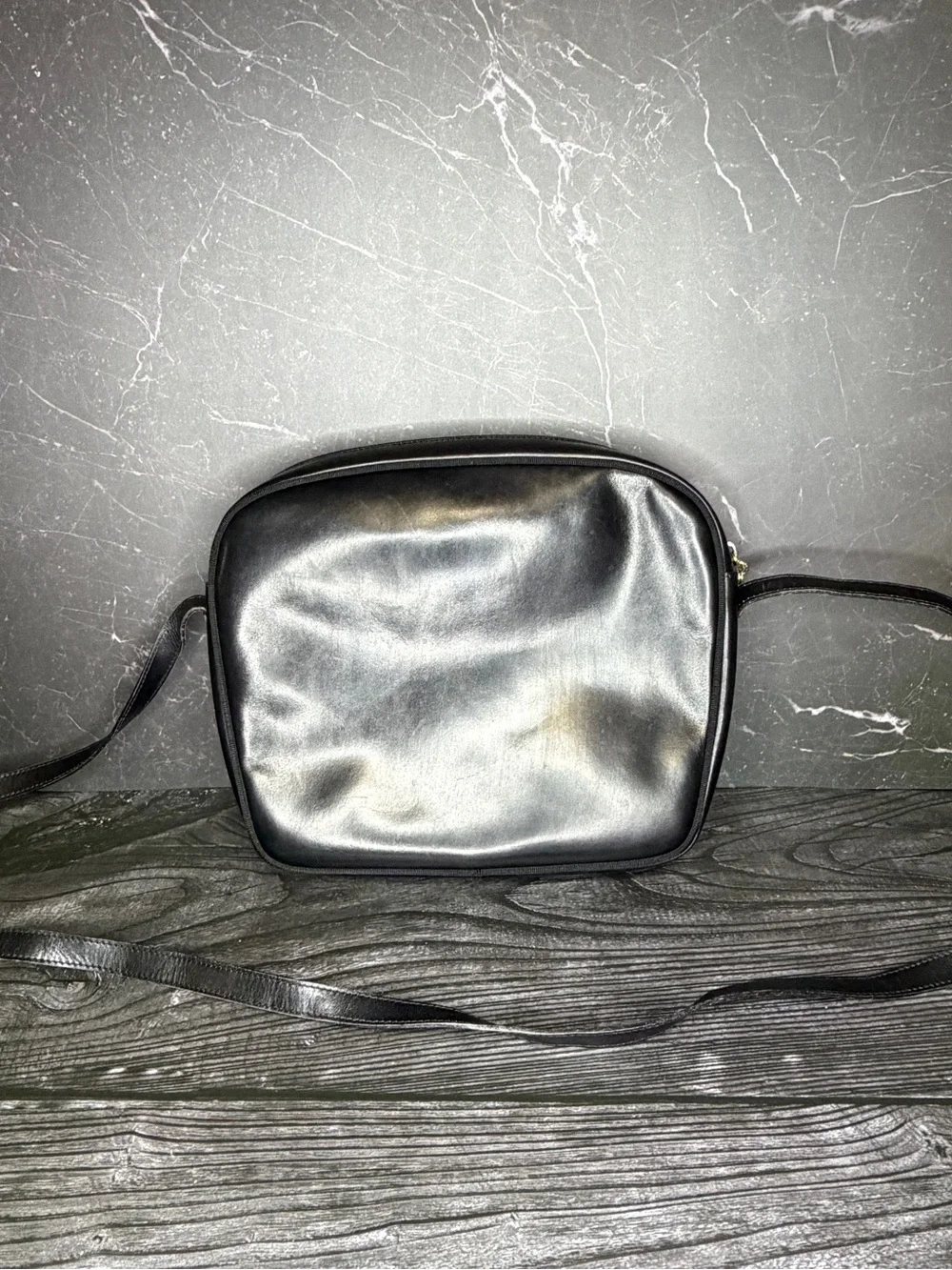 Salvatore Ferragamo Vintage Black Leather Shoulder Bag | Gold Vara Bow